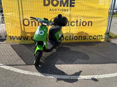 Overzichtsfoto van Super SOCO CUx Elektrische scooter